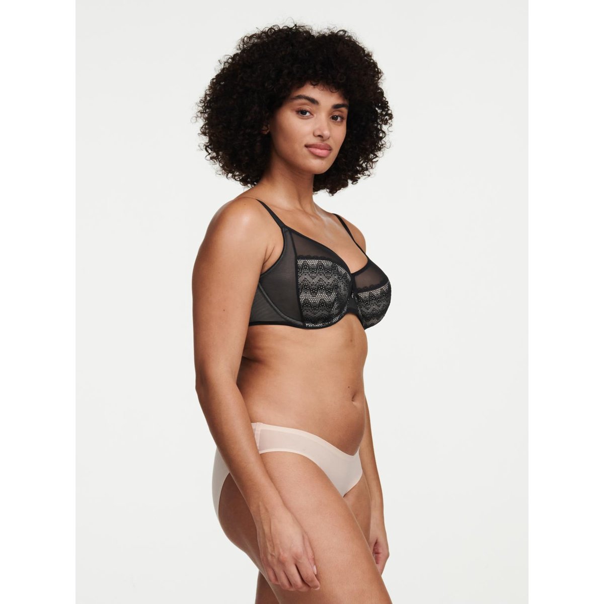 Soutien-gorge emboîtant REVELE MOI noir, CHANTELLE