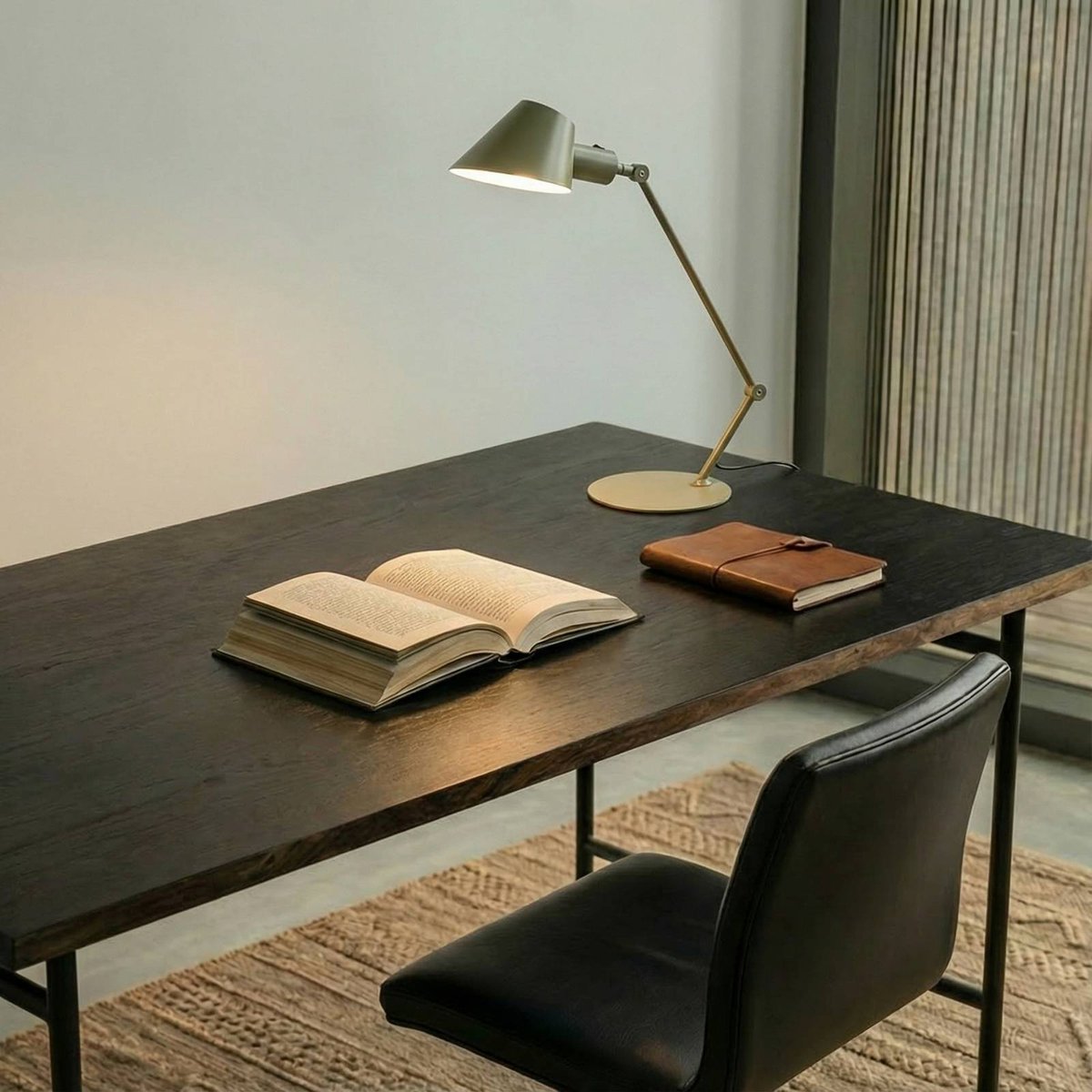 Lampe à poser en métal moderne, Corali vert clair, LINDBY