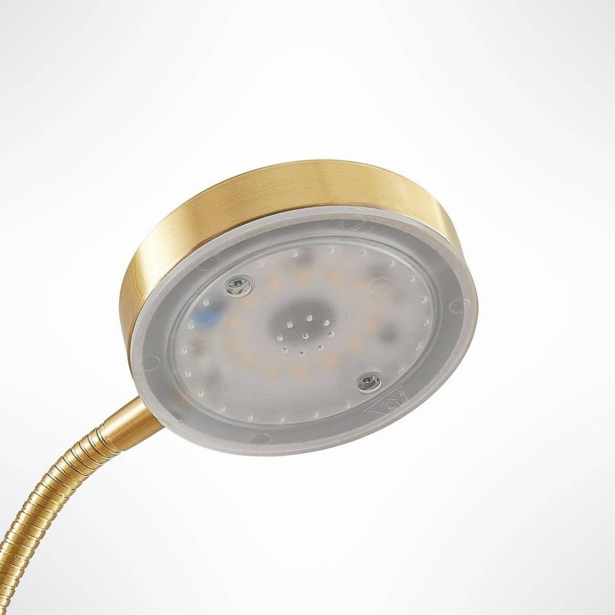 Lampadaire en métal moderneLED, Seppa laiton mat, LINDBY