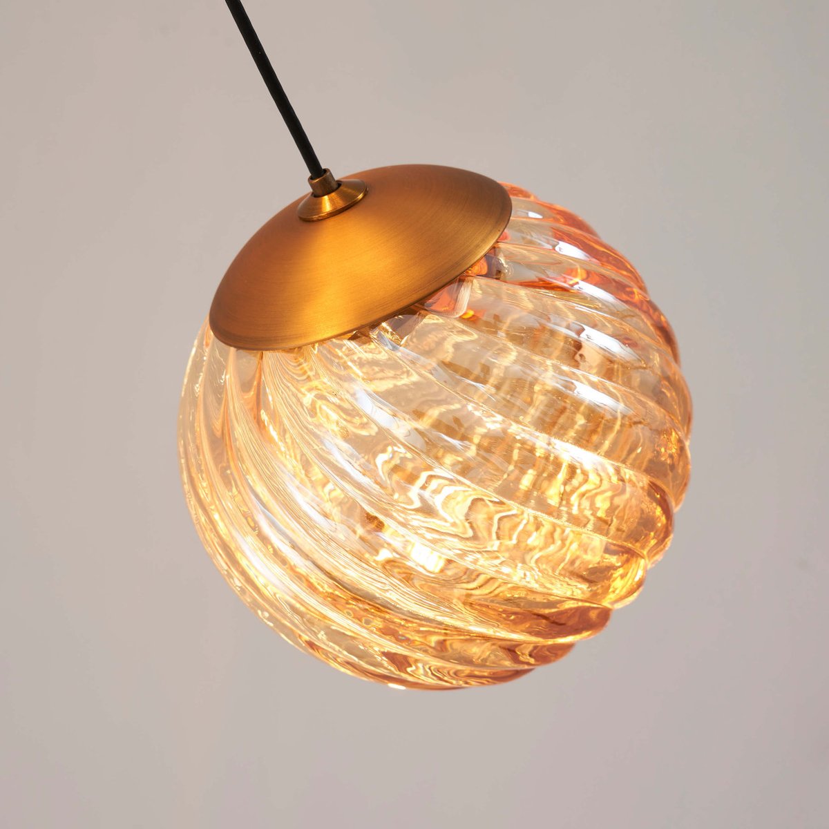 Suspension LED longue à verre ambré - ESPOSIA ambré et doré, KOSILUM