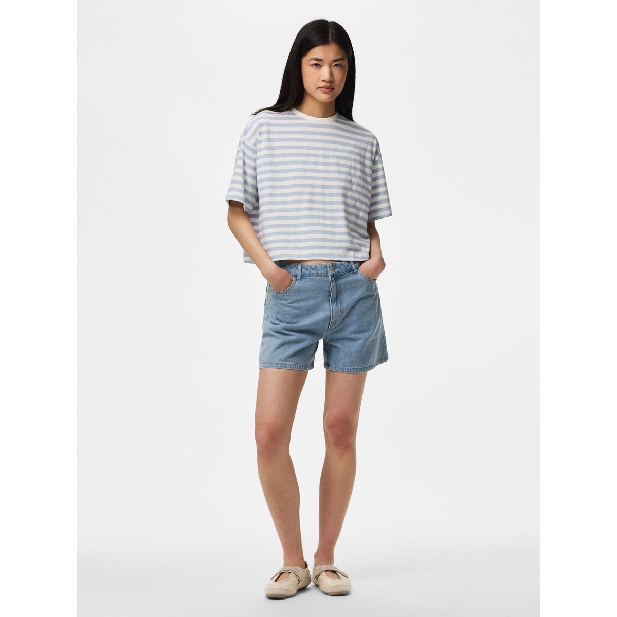 T-Shirt cashmere blue, PIECES