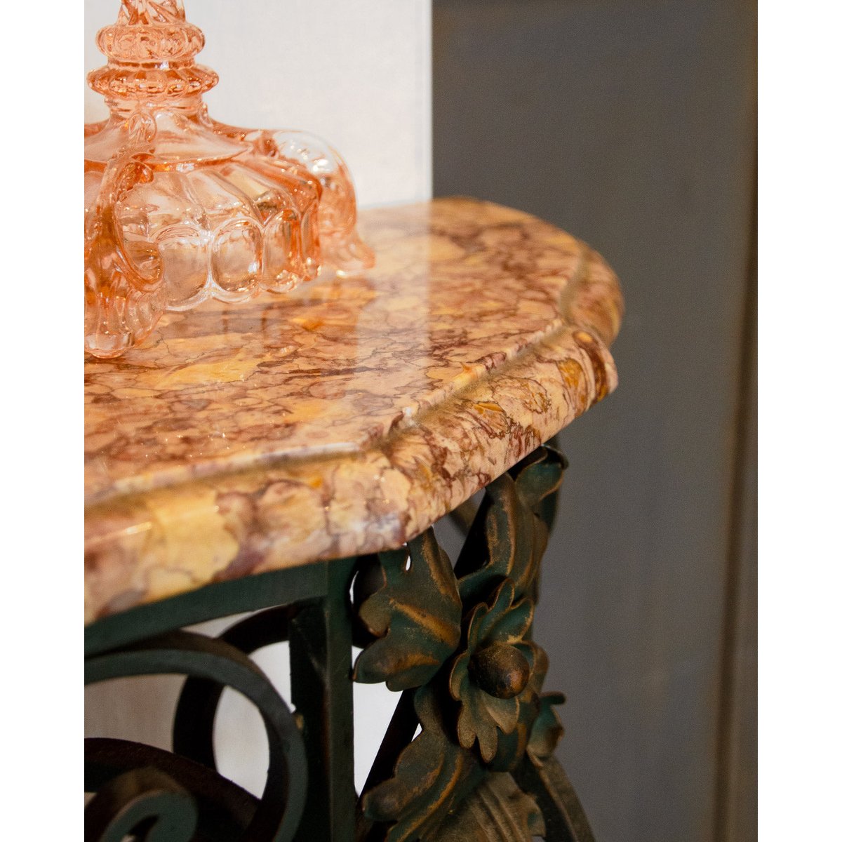 Console en marbre et fer forgé Hanna N°1351 - Bon état noir, DEBONGOUT
