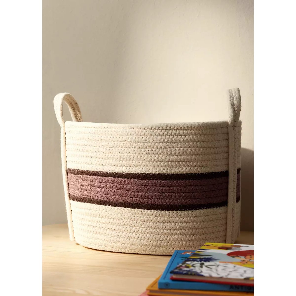 Grand panier enfant en coton avec anses rose pastel, MANGO HOME