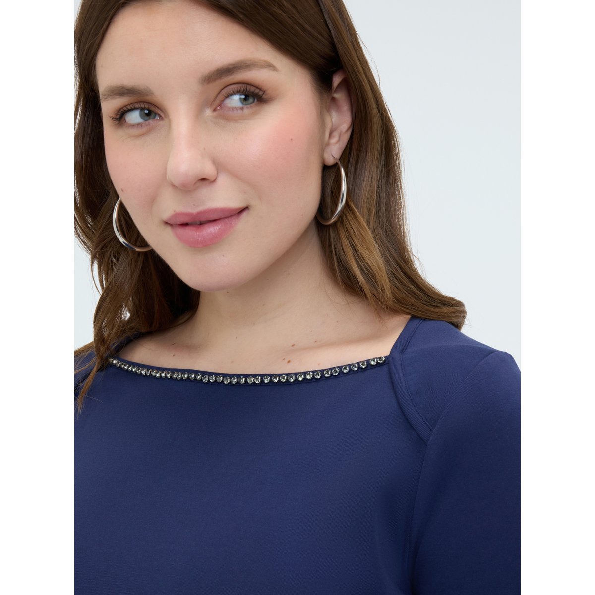 T-shirt avec applications bijoux bleu, FIORELLA RUBINO