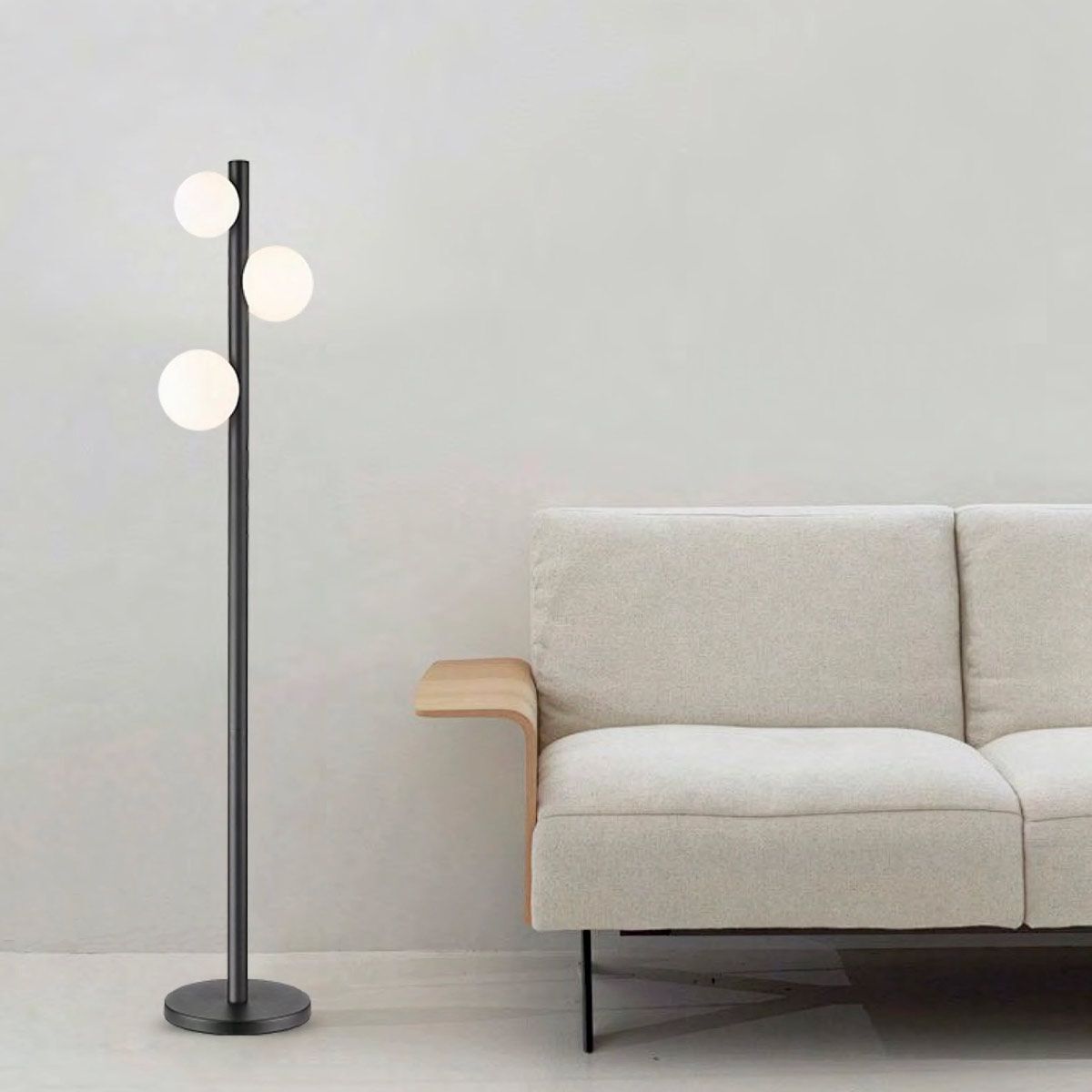 Lampadaire, métal et verre opalin, ANTARES noir, ALTASSINA