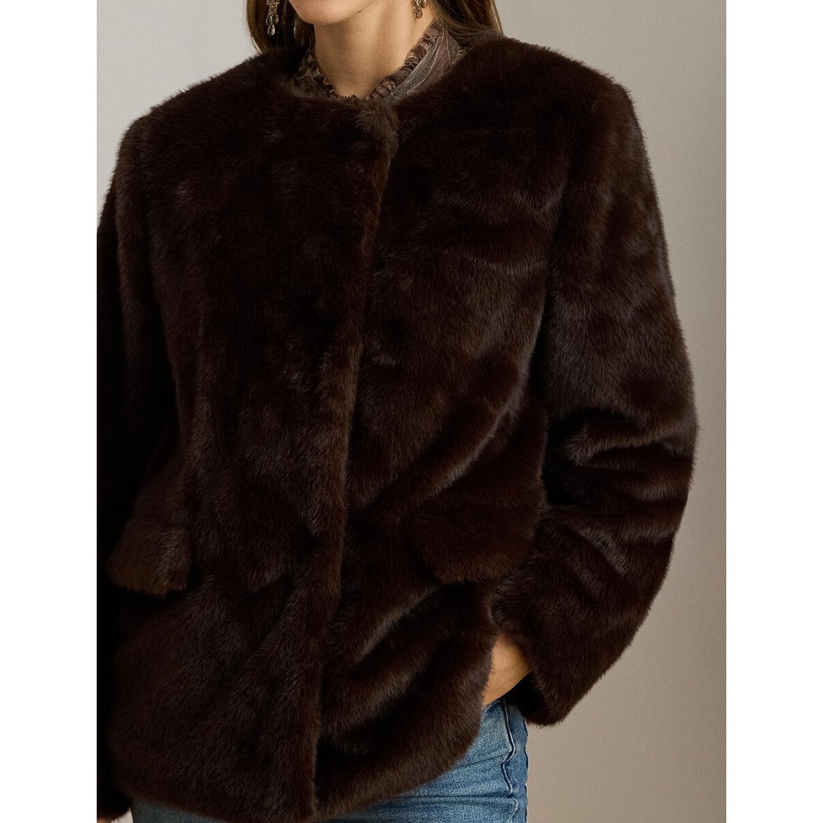 Casaco curto e fofo com gola redonda castanho, LAUREN RALPH LAUREN