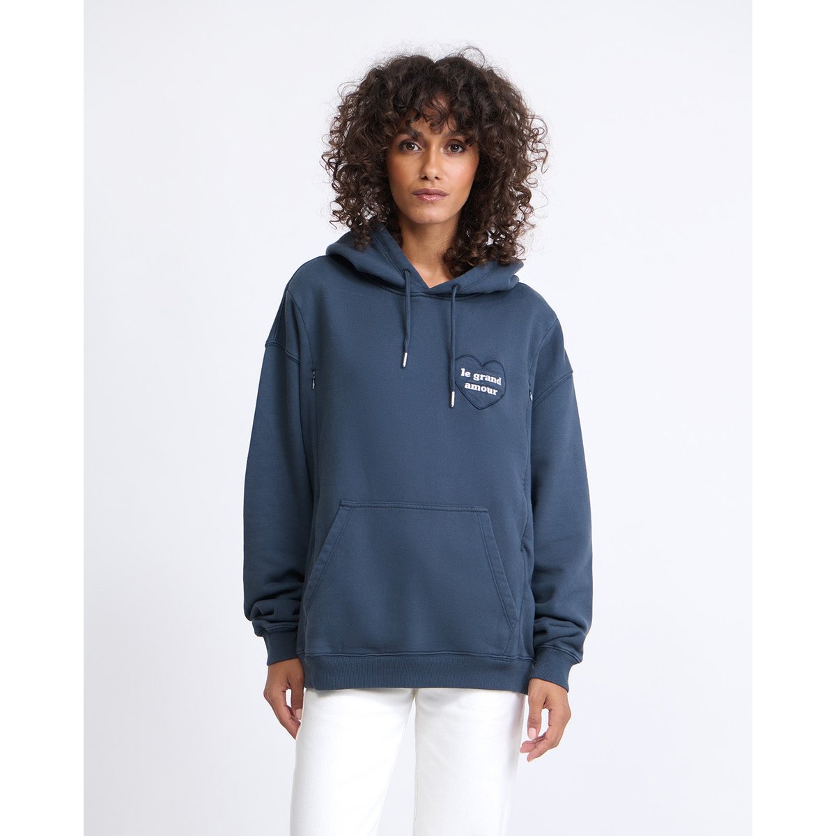 Hoodie d'allaitement Le grand amour en coton bio charbon garment dye, EMOI EMOI