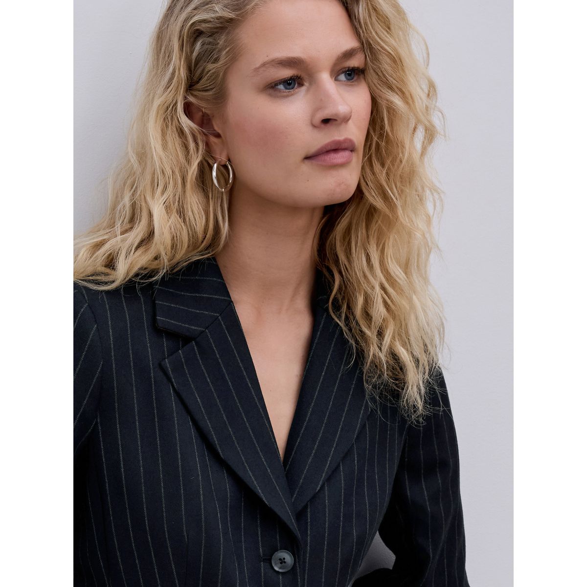 Blazer à boutonnage droit et fines rayures bleu marine à rayures, NEXT