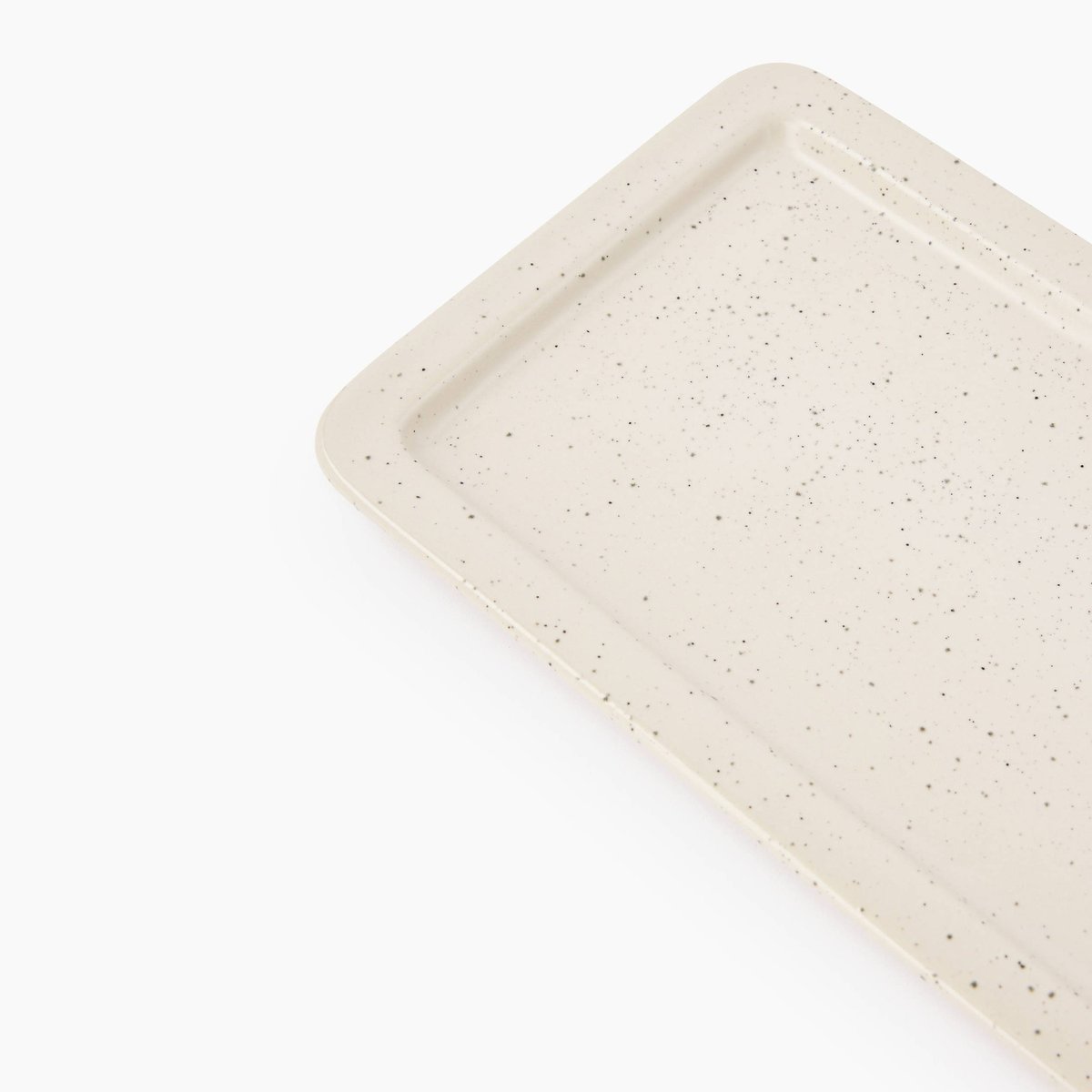 Plat rectangulaire finition mouchetée, 30cm off white, MONOPRIX