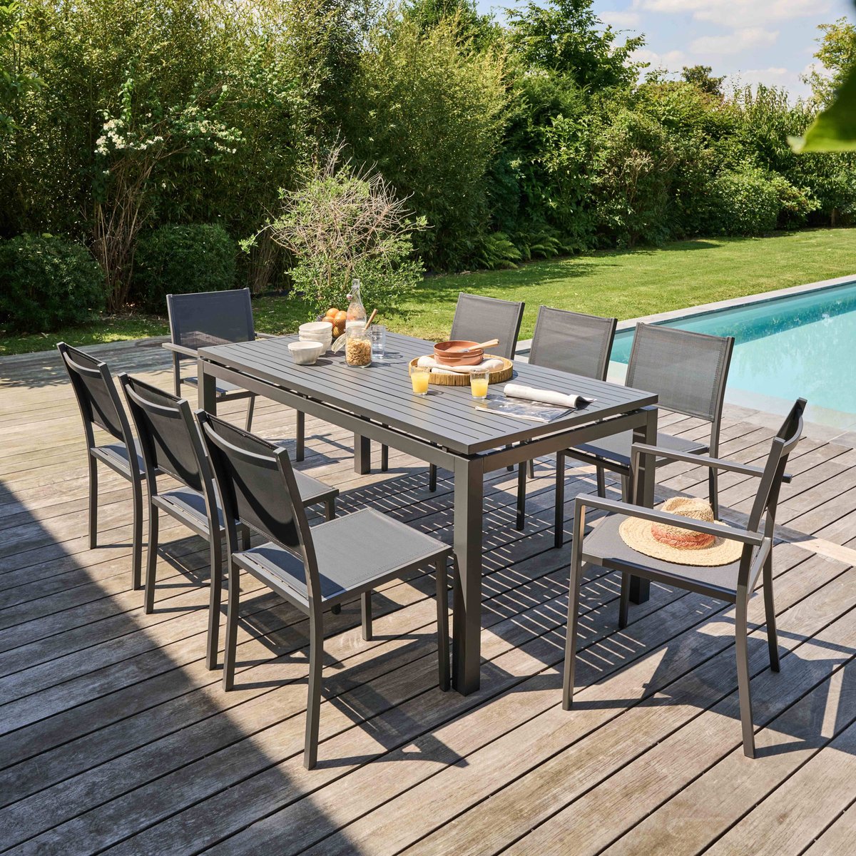 Table de jardin extensible en aluminium 8 personnes GALILEE gris, OVIALA