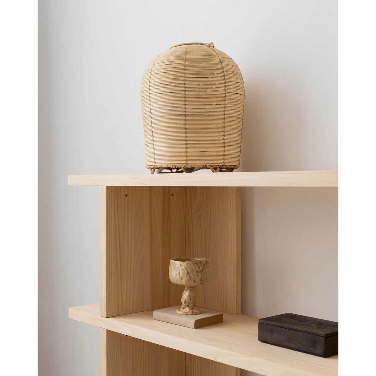 Bibliothèque en pin massif non verni MONTGÓ 2x3 bois clair, NAAN FURNITURE