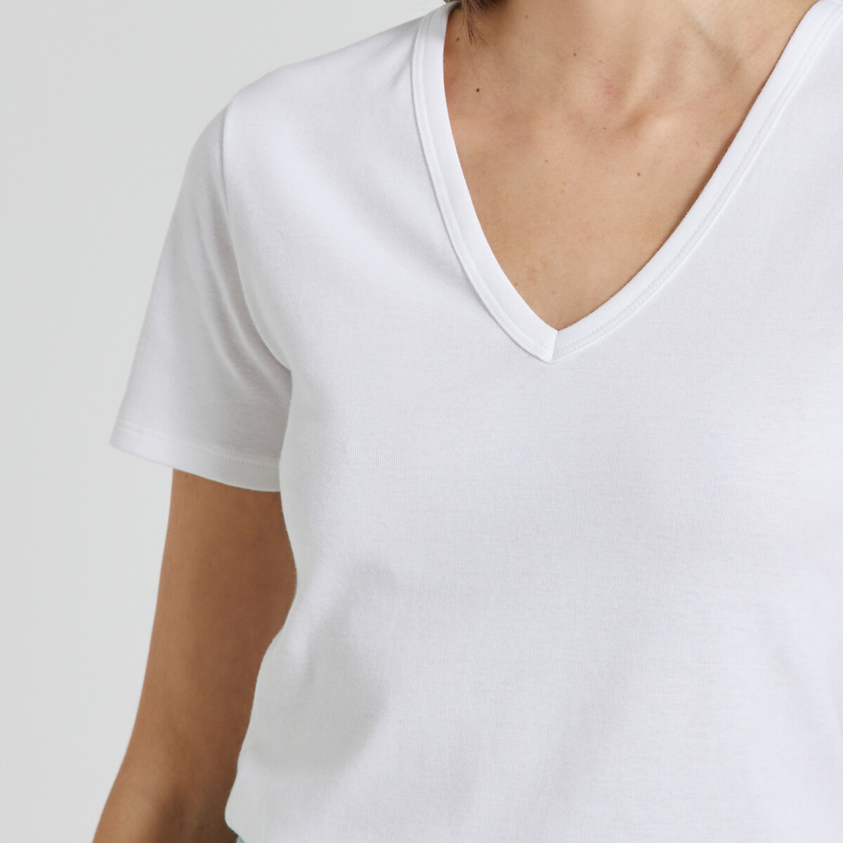 Iconic V-Neck T-Shirt with Short Sleeves white, PETIT BATEAU
