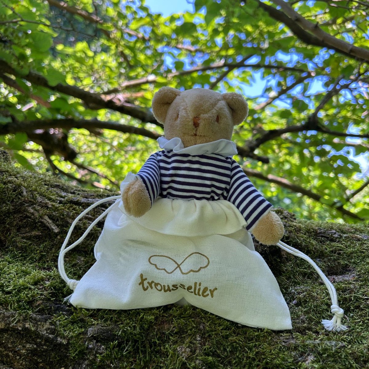 Doudou avec hochet bleu, blanc, marron, TROUSSELIER