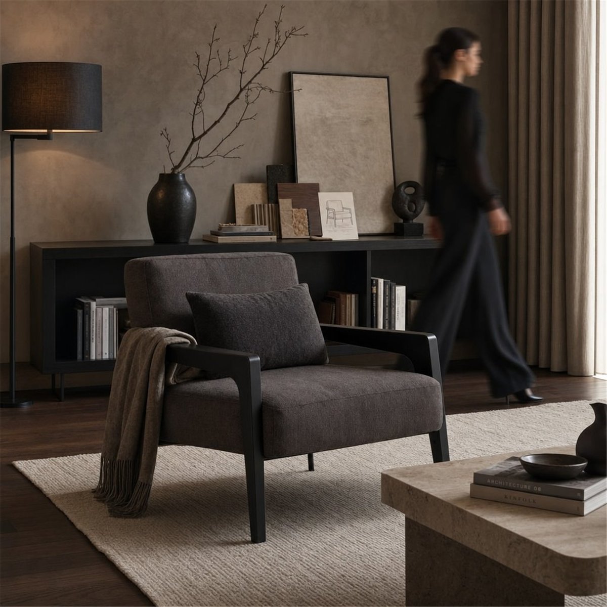 Fauteuil contemporain en tissu gris foncé et noir, RECOLLECTION