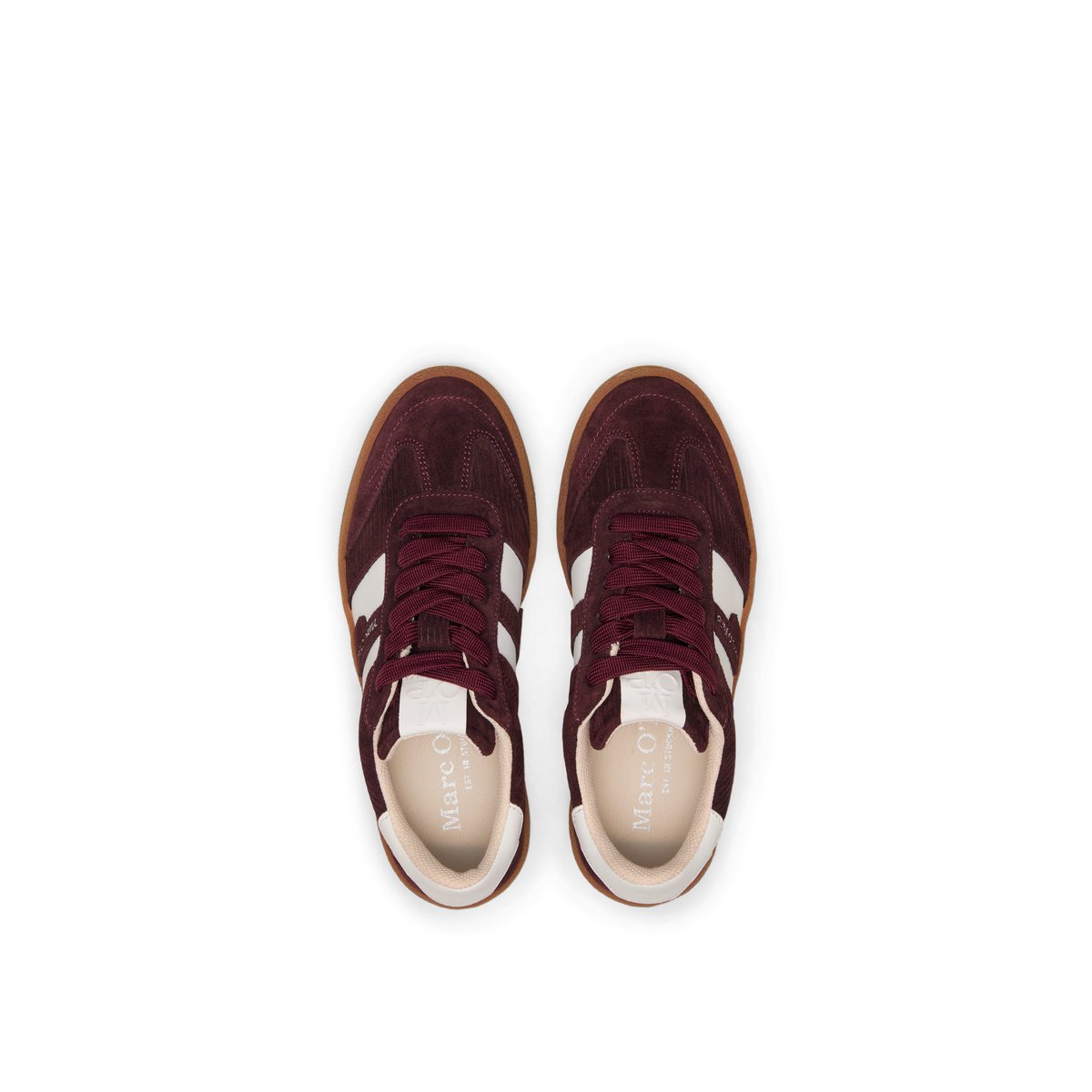 Modèle de baskets Court en cuir à texture velours côtelé rouge fonce, MARC O'POLO