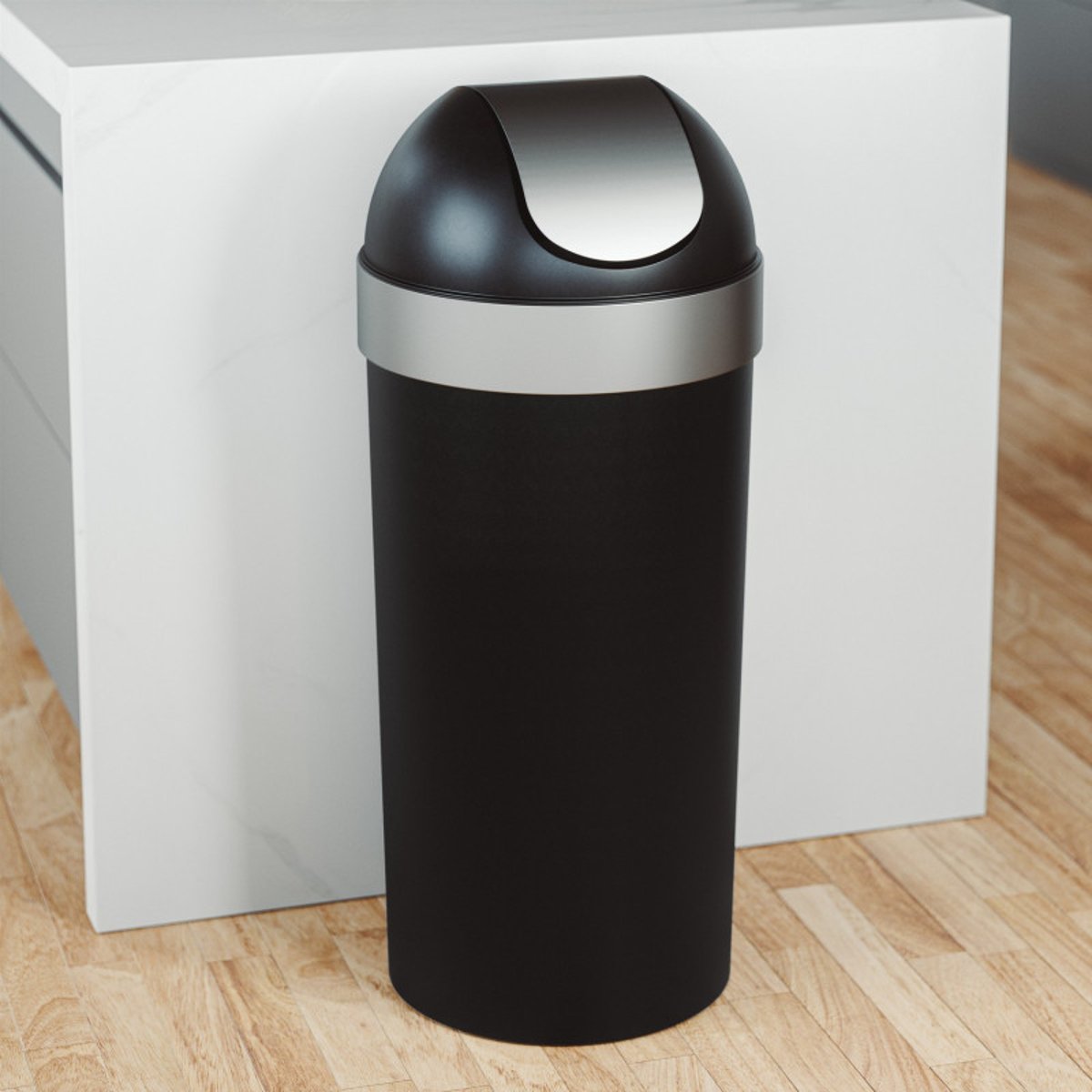 Grande poubelle de cuisine couvercle basculant  VENTI noir, UMBRA