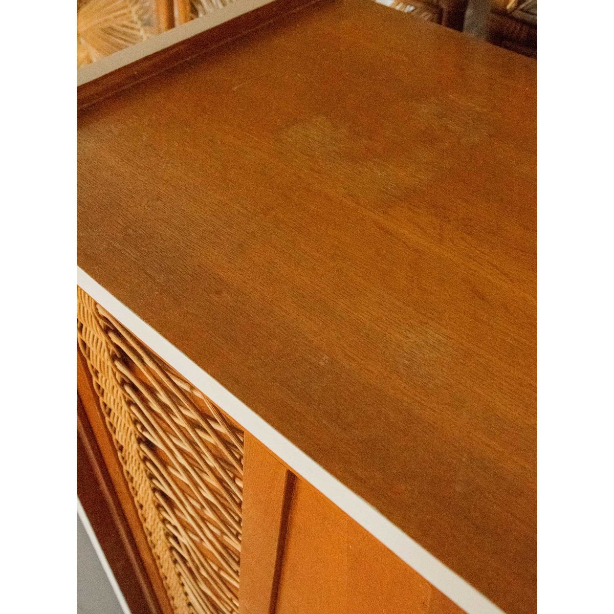 Armoire en bois et osier Blandine N°392 - Bon état blanc, DEBONGOUT