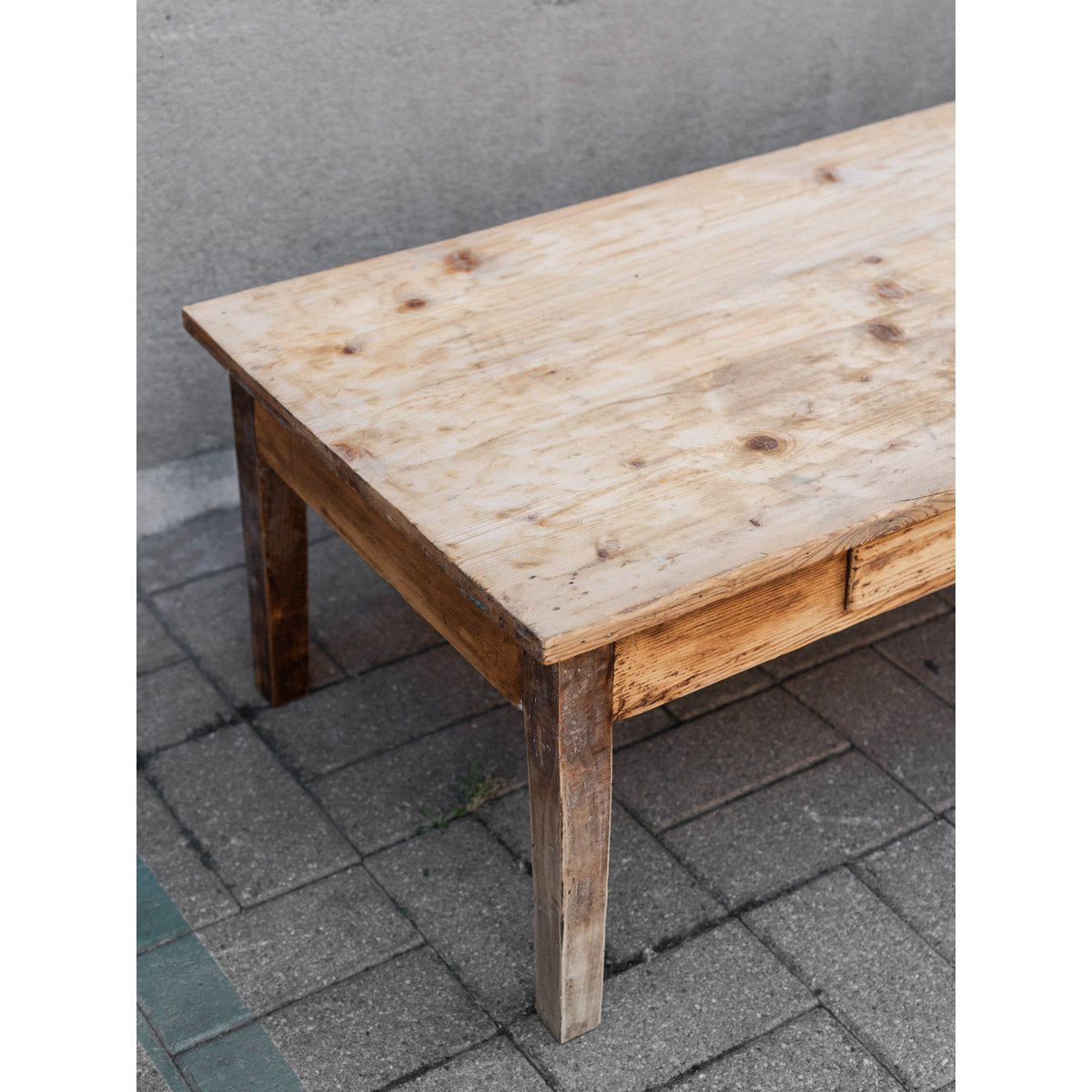Table basse en bois Léonie N°1148 - Bon état bois clair, DEBONGOUT