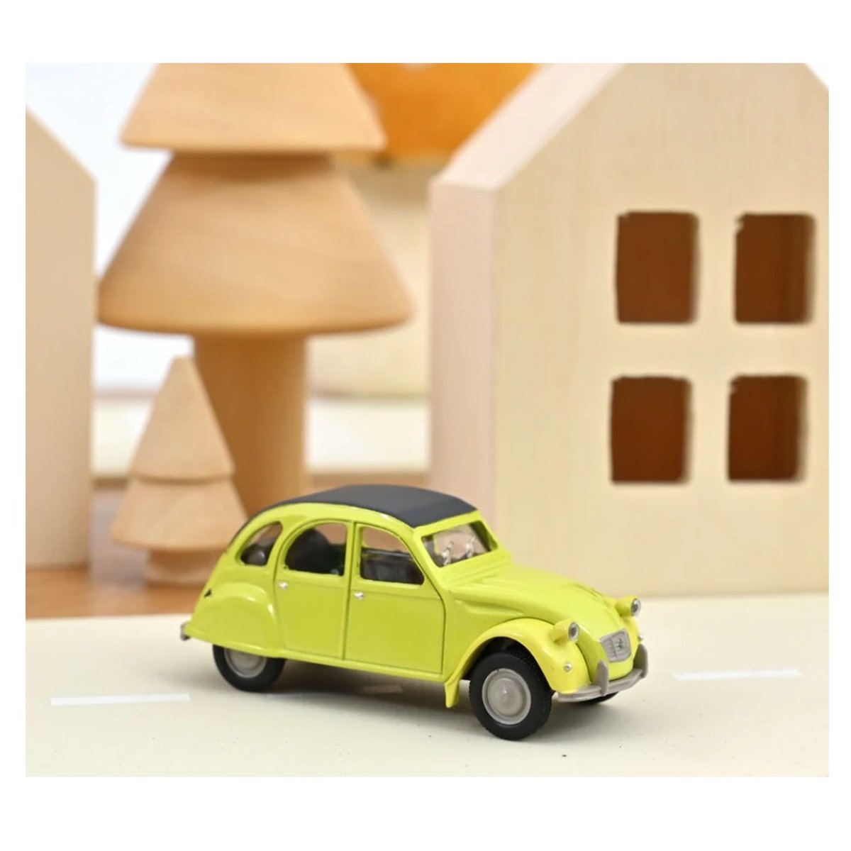 Voiture miniature Citroën 2CV 1978 jaune, NOREV
