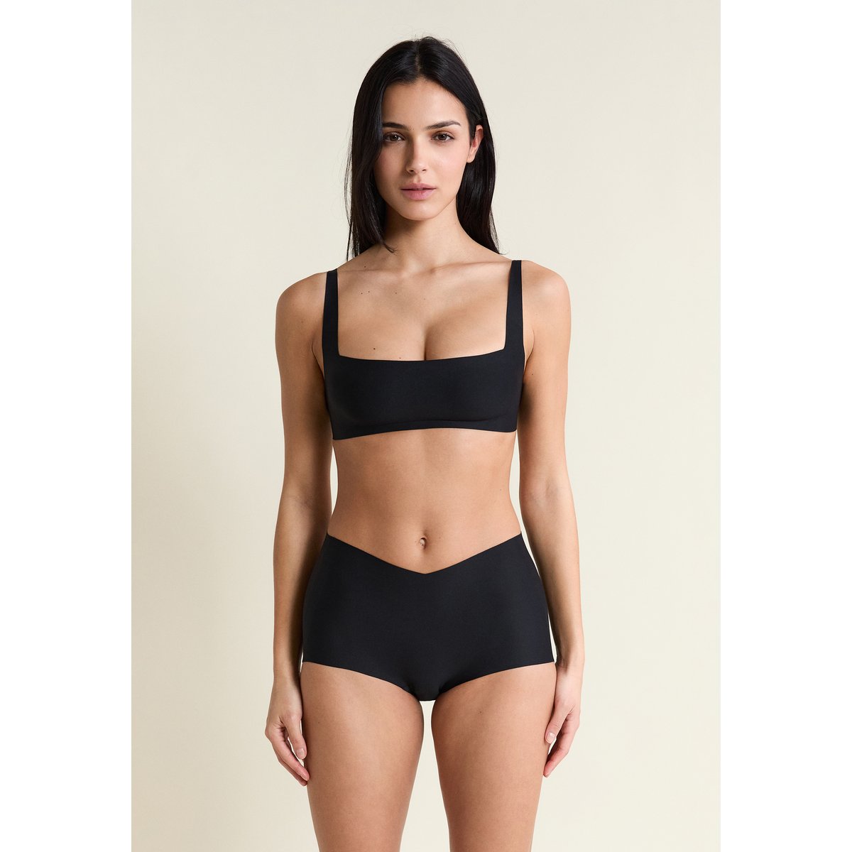Soutien-gorge brassière en microfibre avec pads amovibles PURE PERFECT noir, ETAM