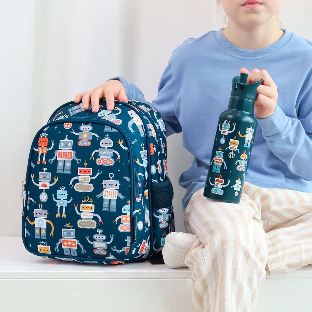 Cartable sac à dos enfant isotherme pour école maternelle et primaire bleu, A LITTLE LOVELY COMPANY
