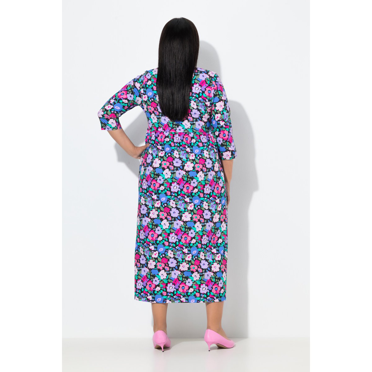 Robe maxi en jersey, motif floral noir, ULLA POPKEN