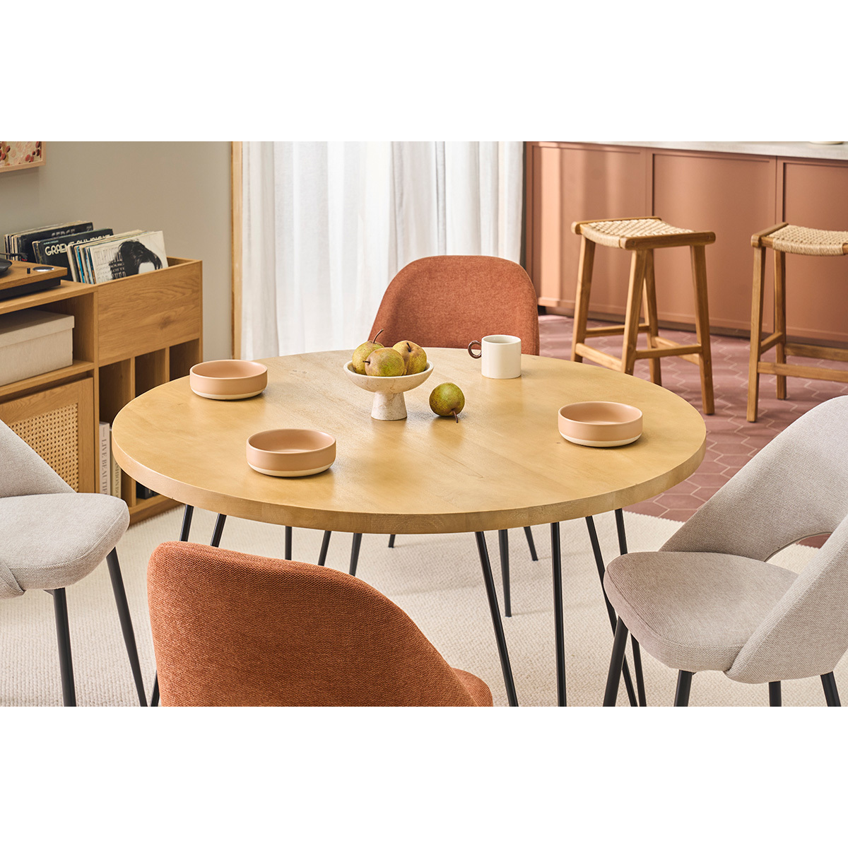Table à manger ronde en bois manguier massif D116 cm VIBES naturel, MILIBOO