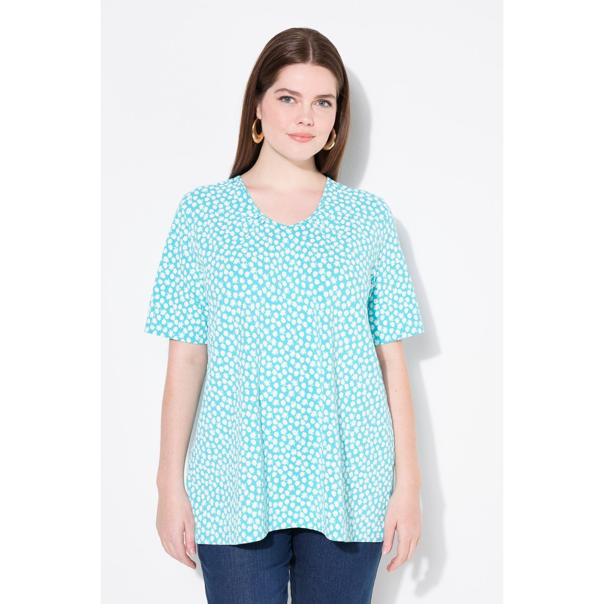 T-shirt à plis fantaisie. Col V et manches aqua foncé, ULLA POPKEN