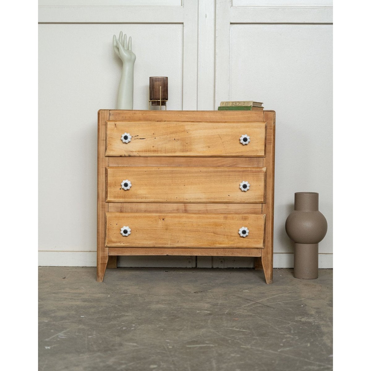 Commode de campagne en bois Garance N°766 - Bon état bois clair, DEBONGOUT