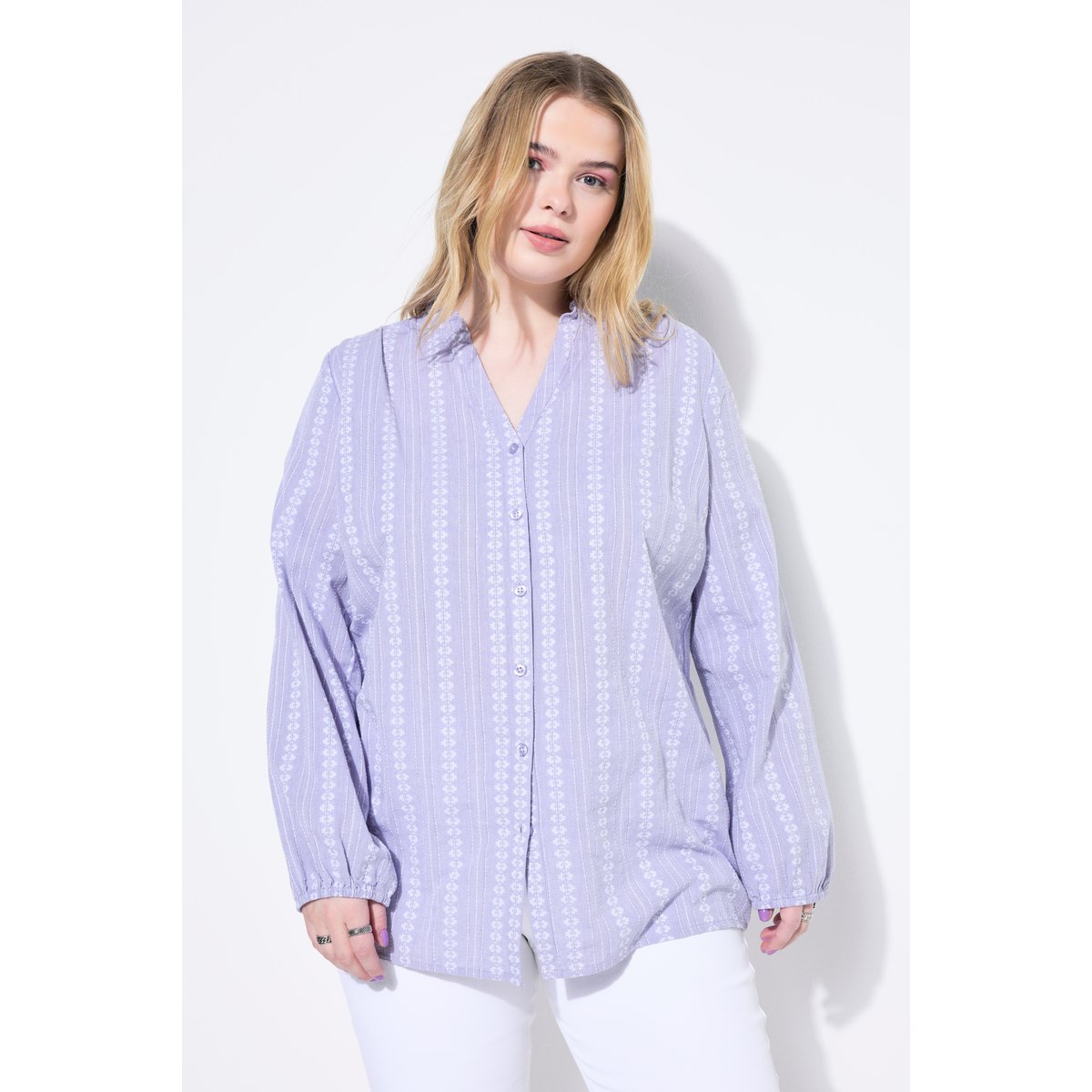 Blouse brodée, coupe Loose Shape lavande, STUDIO UNTOLD