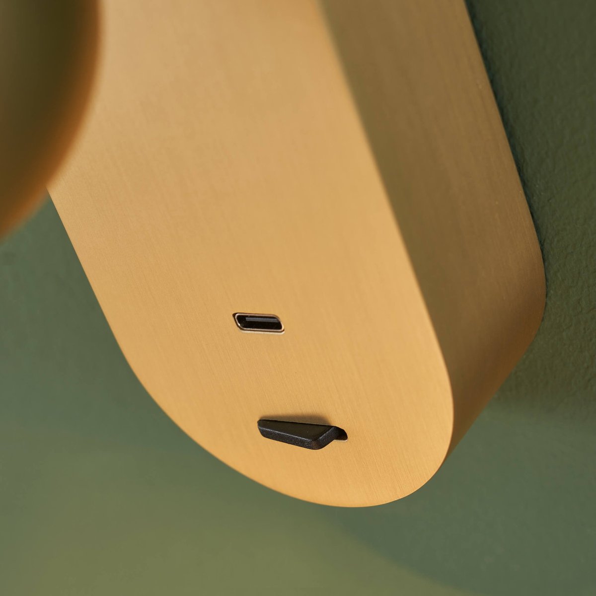 Applique LED chic avec port USB-C - YVAN doré, KOSILUM
