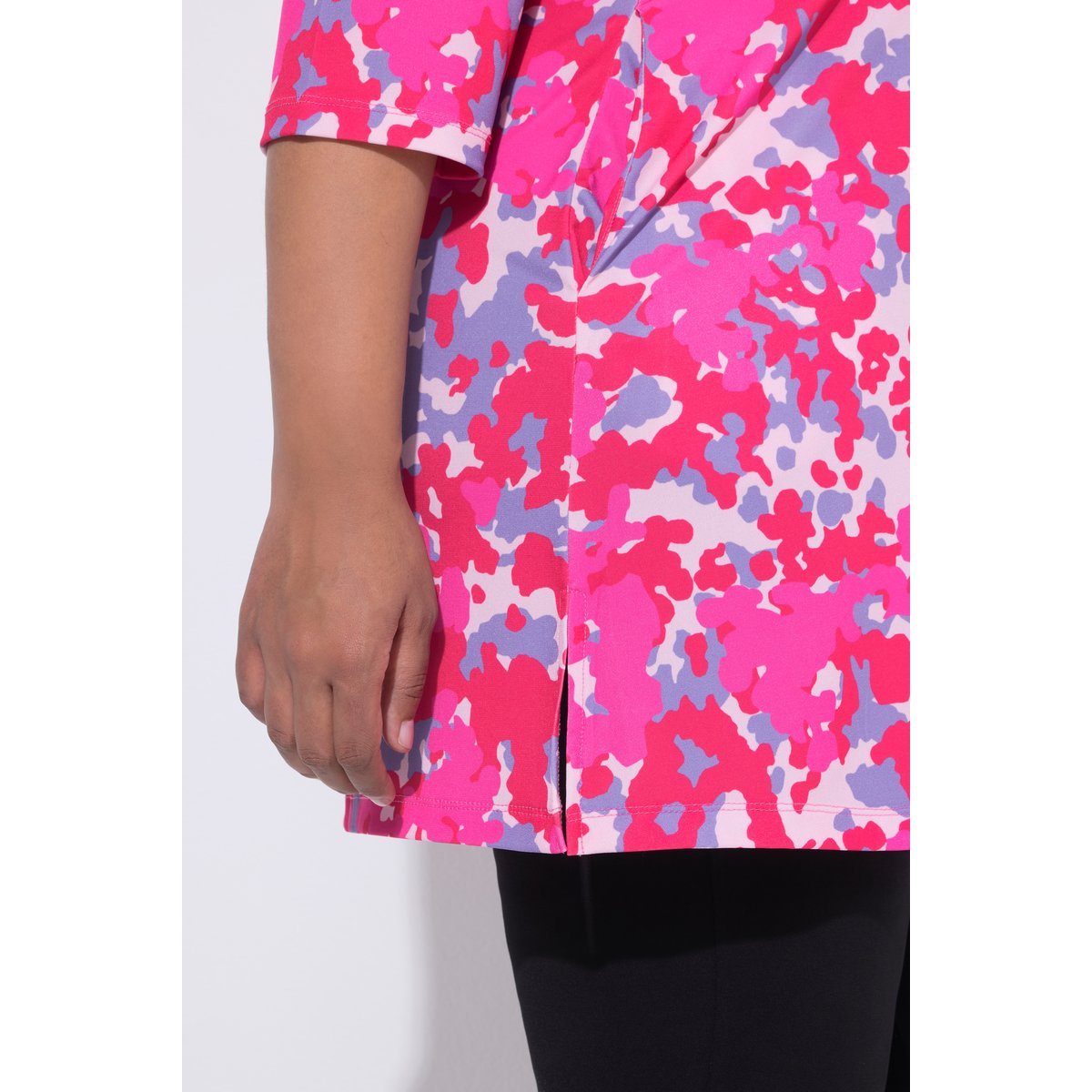 T-shirt long à imprimé graphique rose vif, ULLA POPKEN