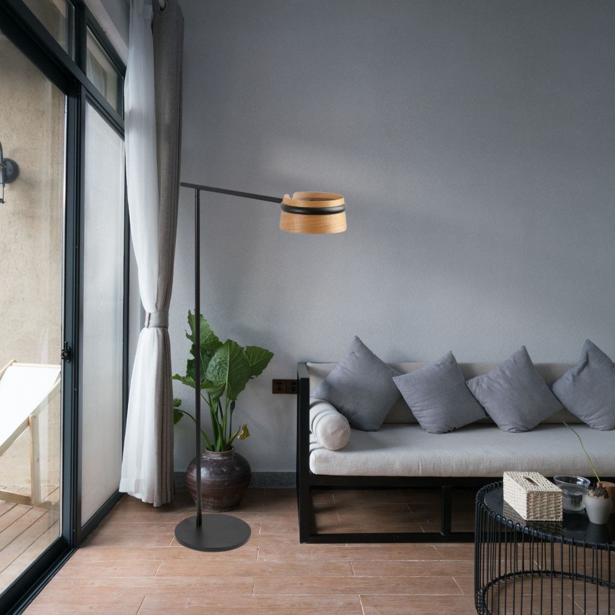 Lampadaire lumière chaude LOOP noir, FARO