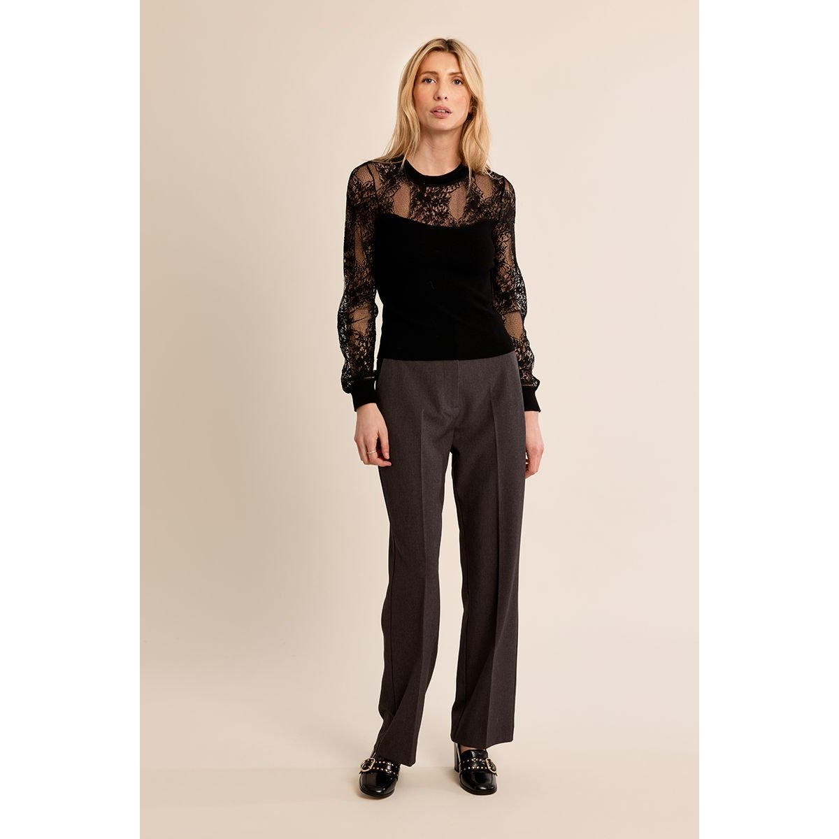 Top fantaisie en semi-transparence noir, MOLLY BRACKEN