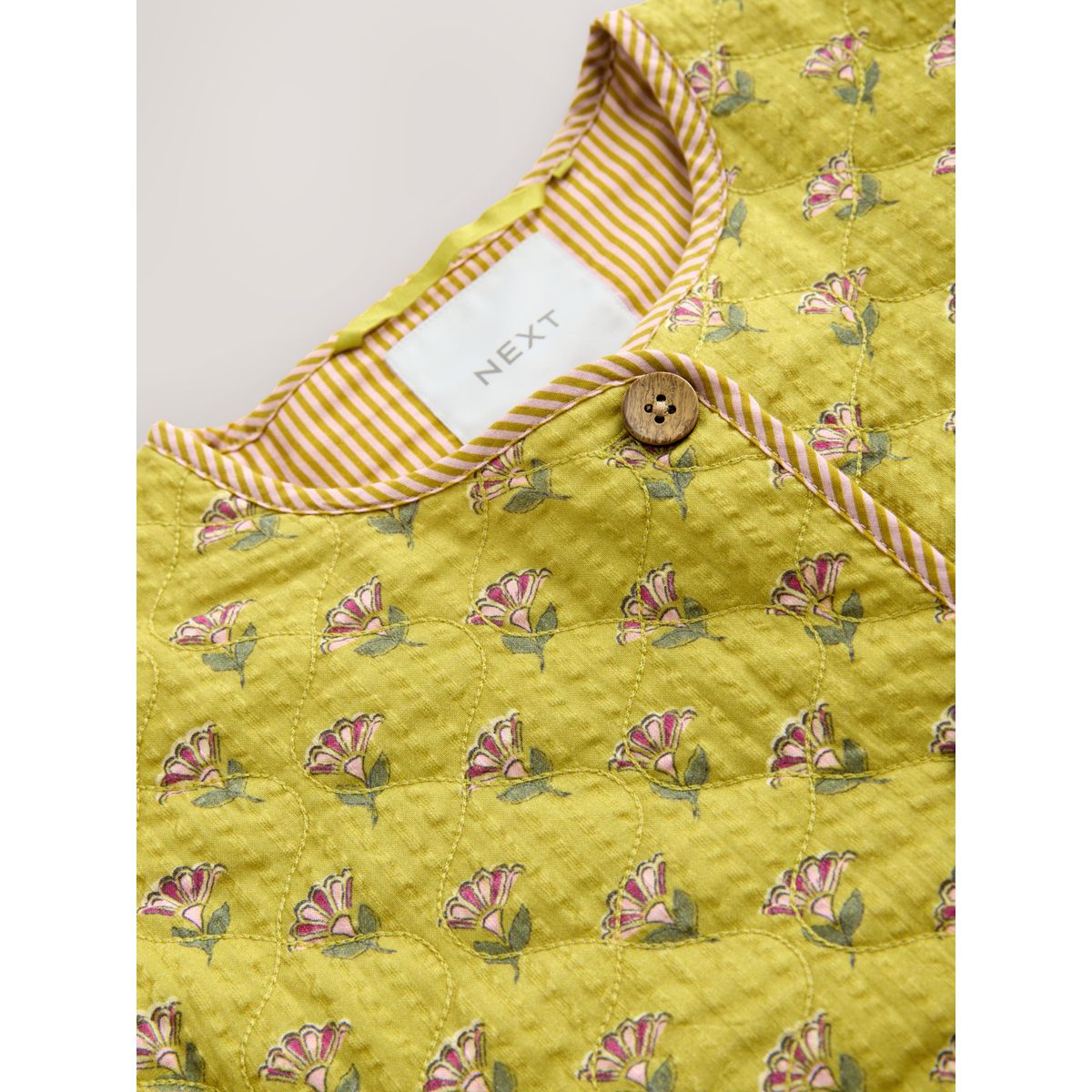 Veste matelassée en coton imprimé vert olive, NEXT