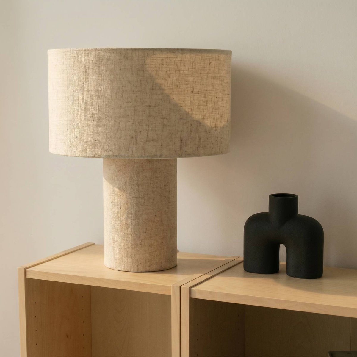 Lampe à poser en textile scandinave, Elfie beige, LINDBY