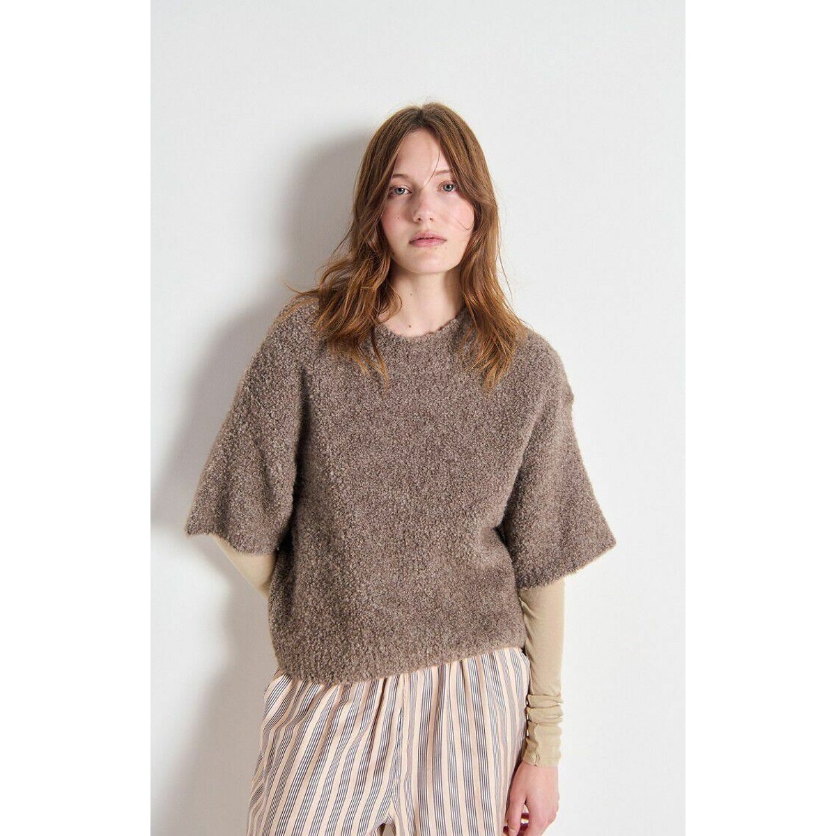 Pull ample col rond, à manches courtes, ZOLLY taupe chiné, AMERICAN VINTAGE