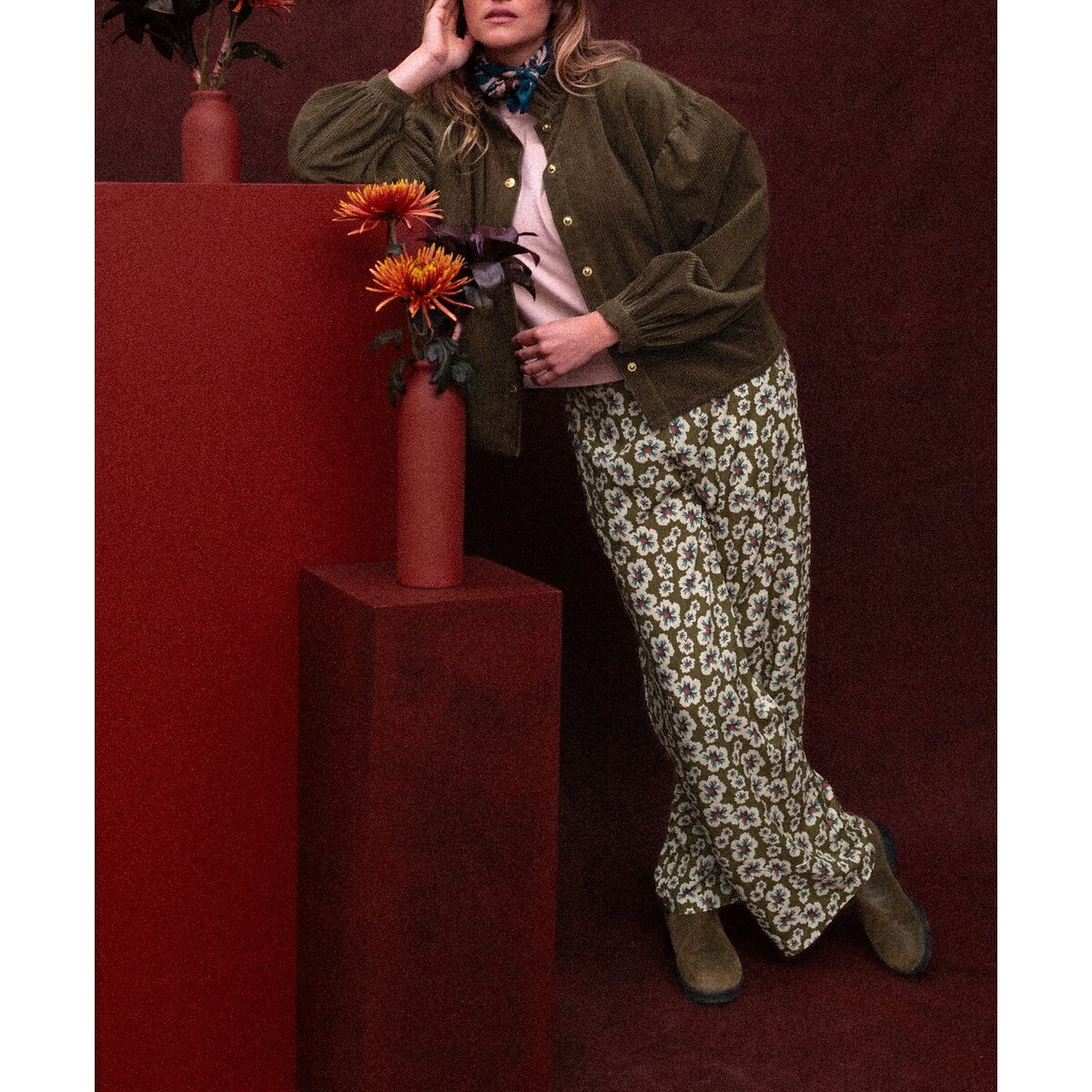 Camisa em bombazina com gola com folho, TILDA caqui, APACHES COLLECTIONS
