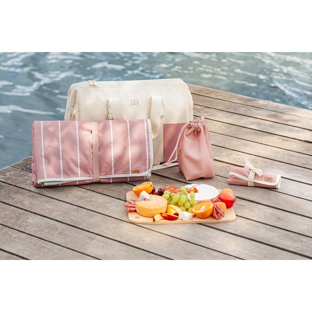 Le set pique-nique et outdoor, Escape et Matt rose moka, MONBENTO