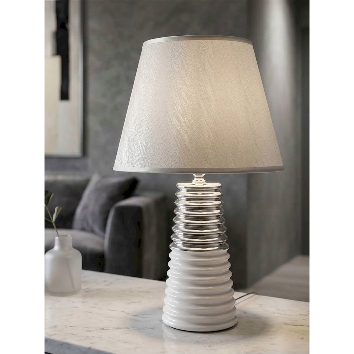 Lampe à poser en céramique striée GLAM blanc et argent, RECOLLECTION