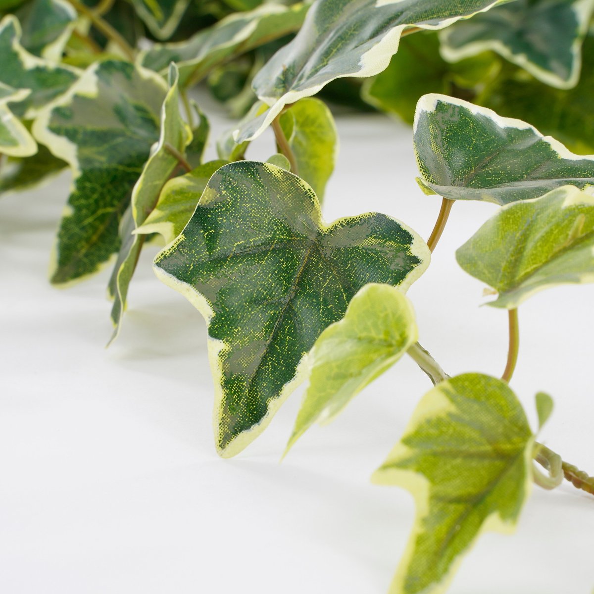 Plante artificielle suspendue IVY vert, MICA DECORATIONS