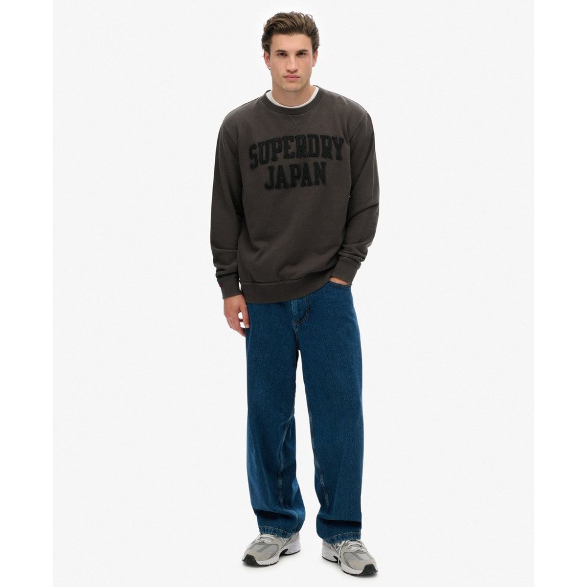 Sweatshirt Vintage Athletic Tonal Col Rond noir délavé, SUPERDRY