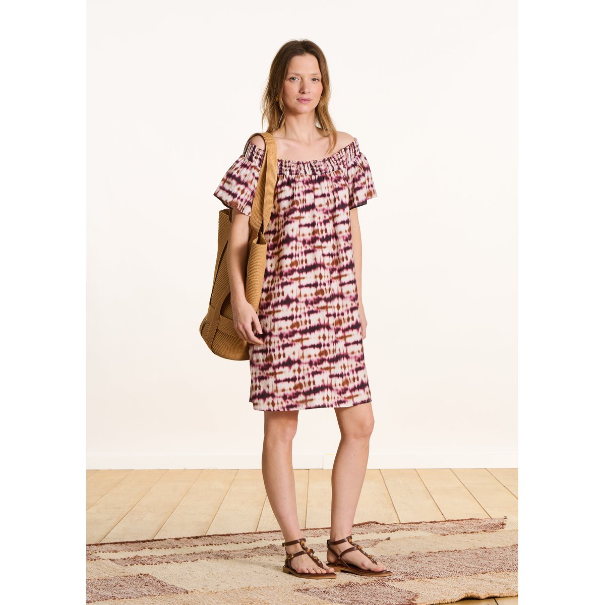 Robe courte épaules dénudées à imprimé tie & dye ecru/burgundy, LA FEE MARABOUTEE