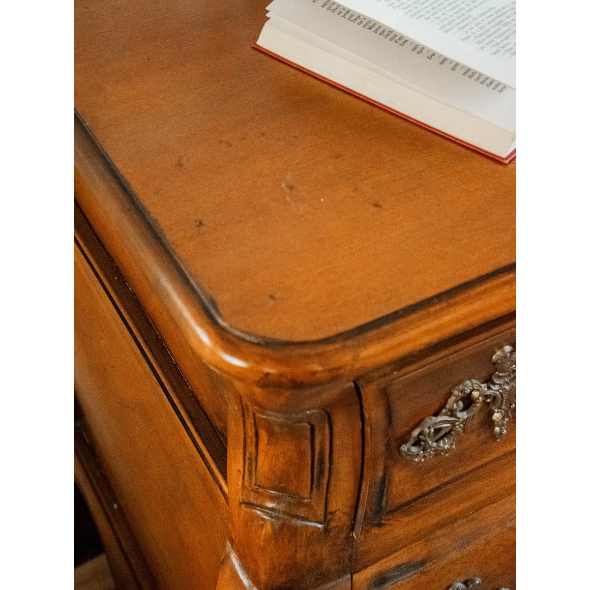 Commode en bois Garance N°197 - Bon état bois foncé, DEBONGOUT