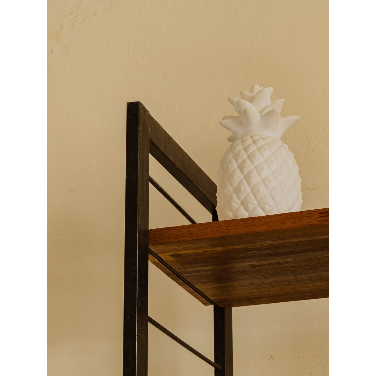 Bibliothèque modulable en bois et métal noir Madeleine N°751 - Bon état bois foncé, DEBONGOUT
