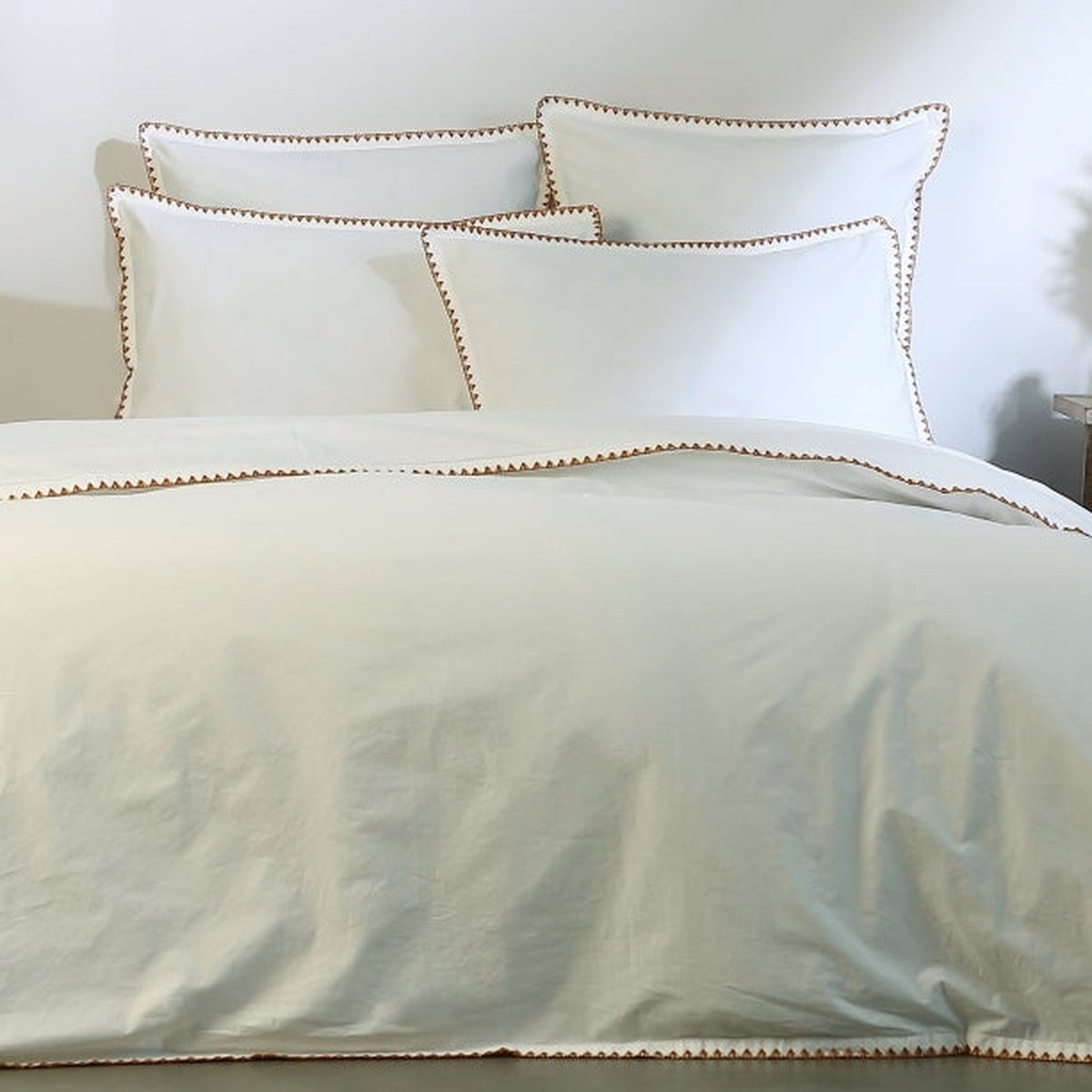 Housse de couette percale de coton ZOÉ blanc / caramel, FEBRONIE