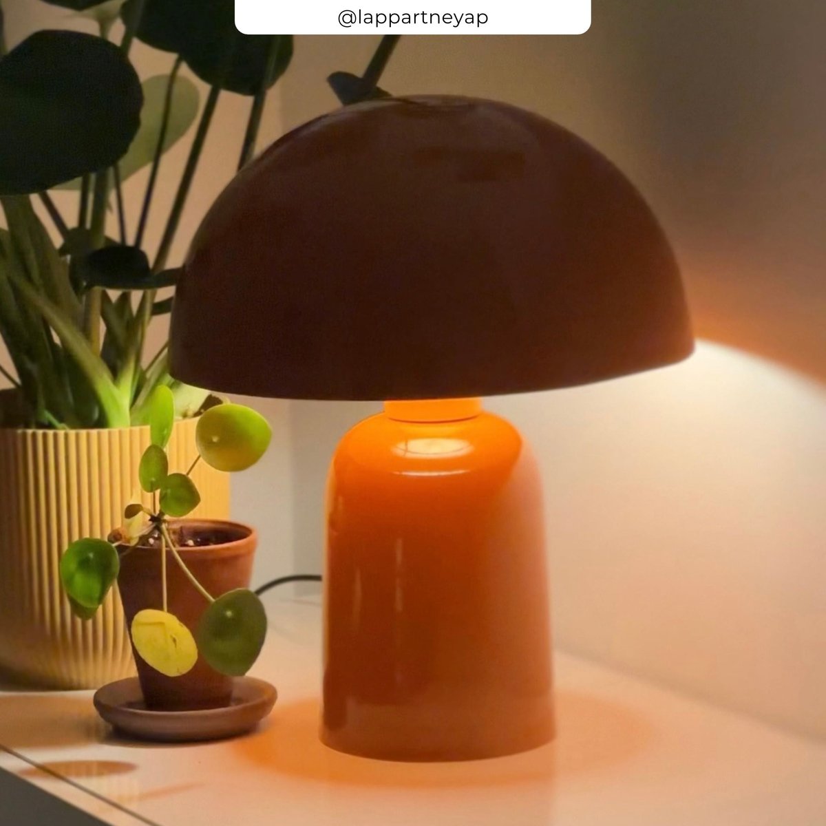 Lampe champignon en métal - CLARA orange, MAISON PAVANE