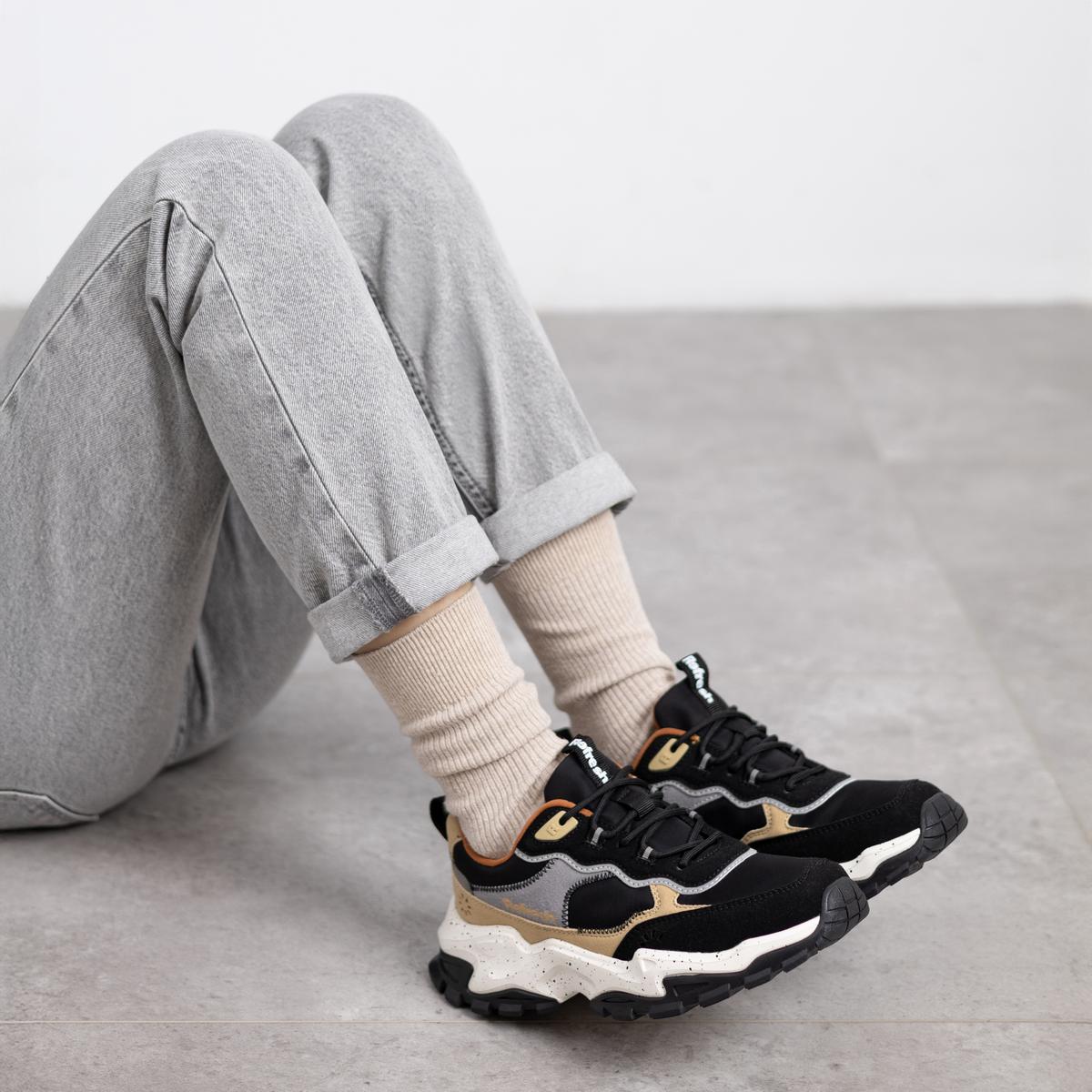 Baskets Plaine Lacets noir, REFRESH