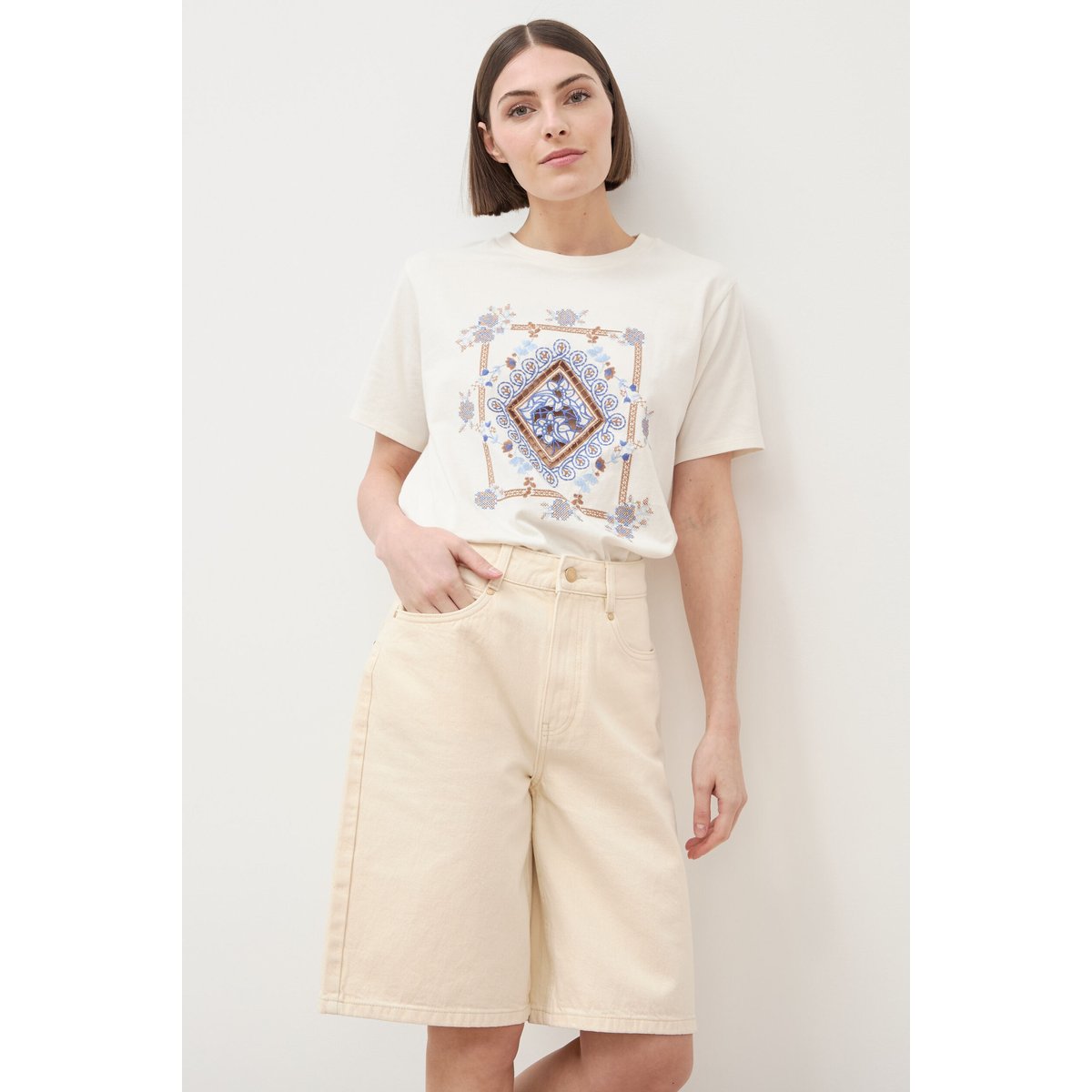 Bermuda large taille haute en coton jaune clair, BONOBO