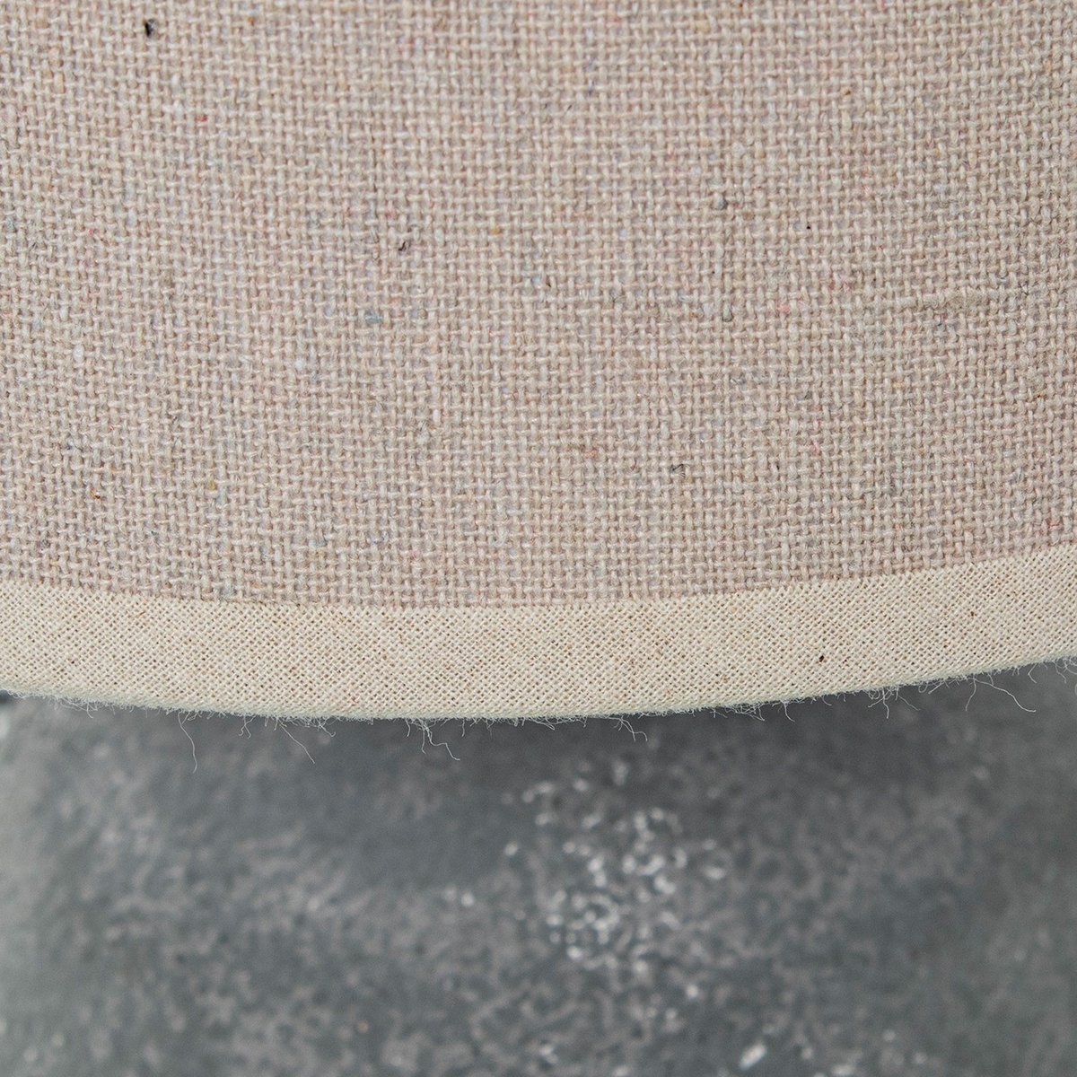 Lampe à poser en céramique grise et abat-jour beige antique 20x20x28cm gris, WADIGA